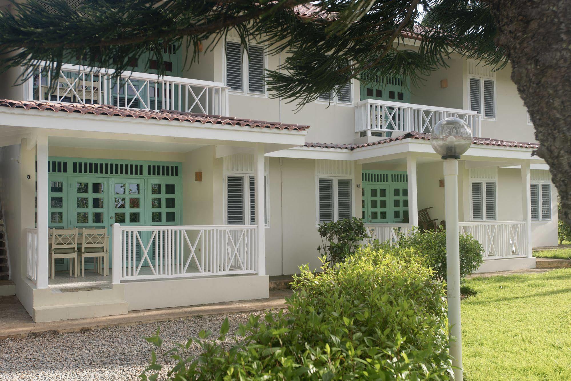 El Pelicano Apart-Hotel Las Galeras Zewnętrze zdjęcie