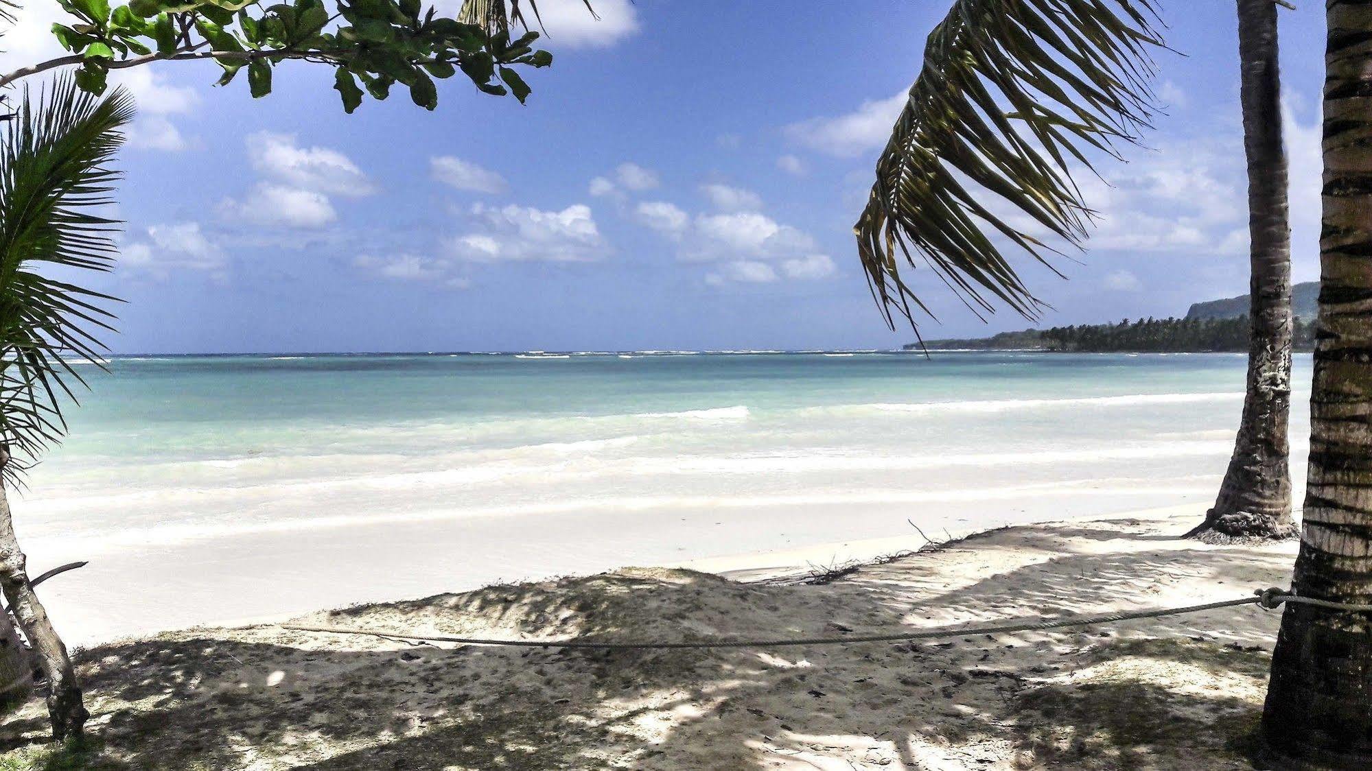 El Pelicano Apart-Hotel Las Galeras Zewnętrze zdjęcie